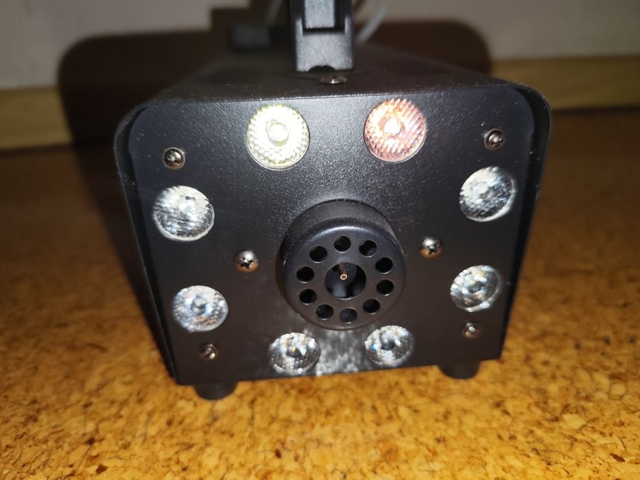 Máquina fumo AGPEK 500w com luz led