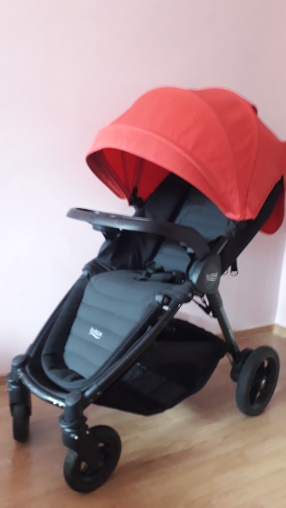 Britax b montion 4 plus