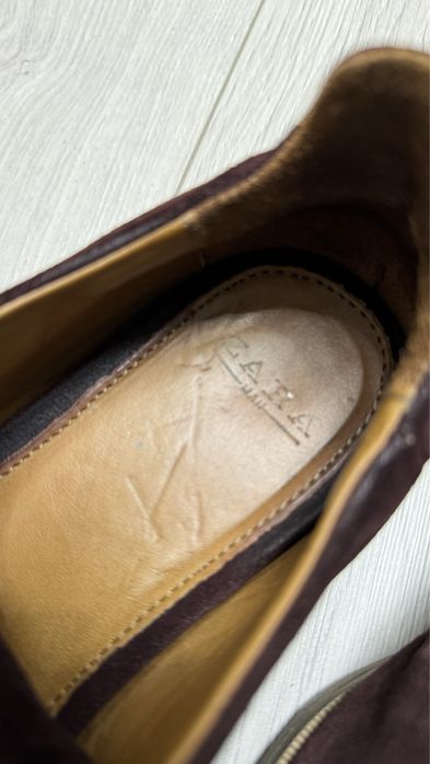 Чоловічі туфлі Zara