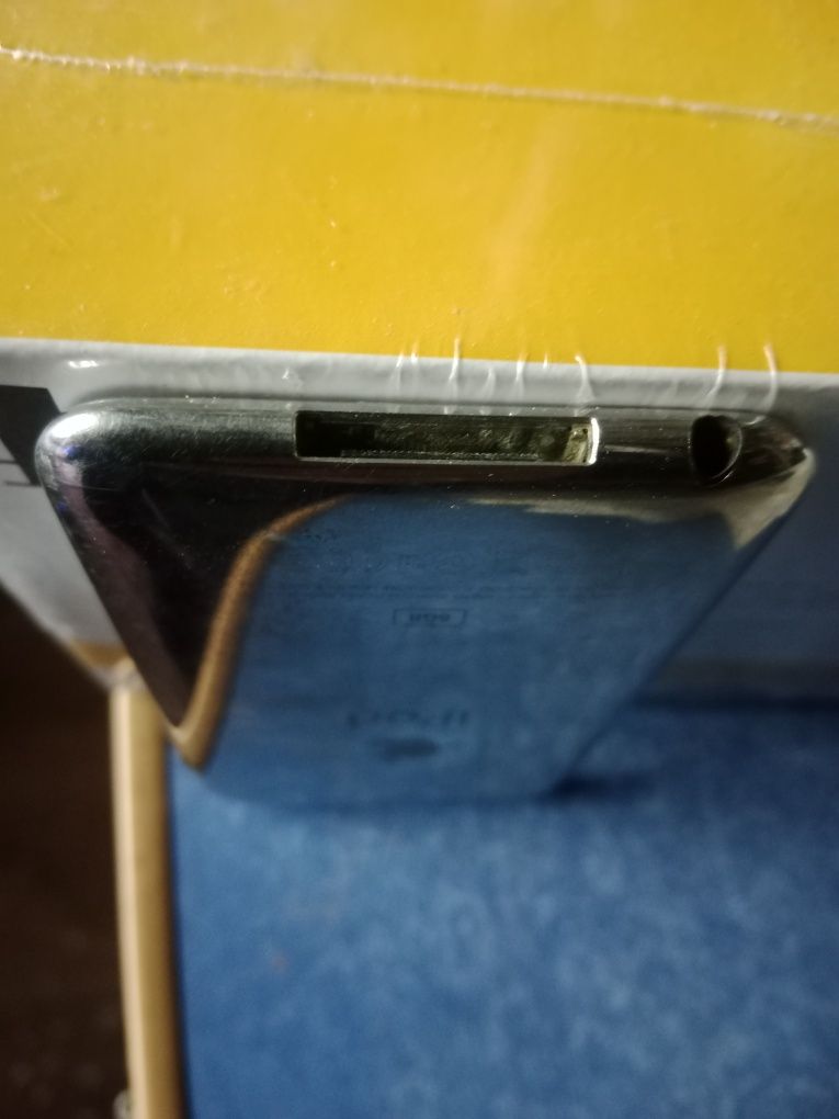 IPod Touch MC 086LL