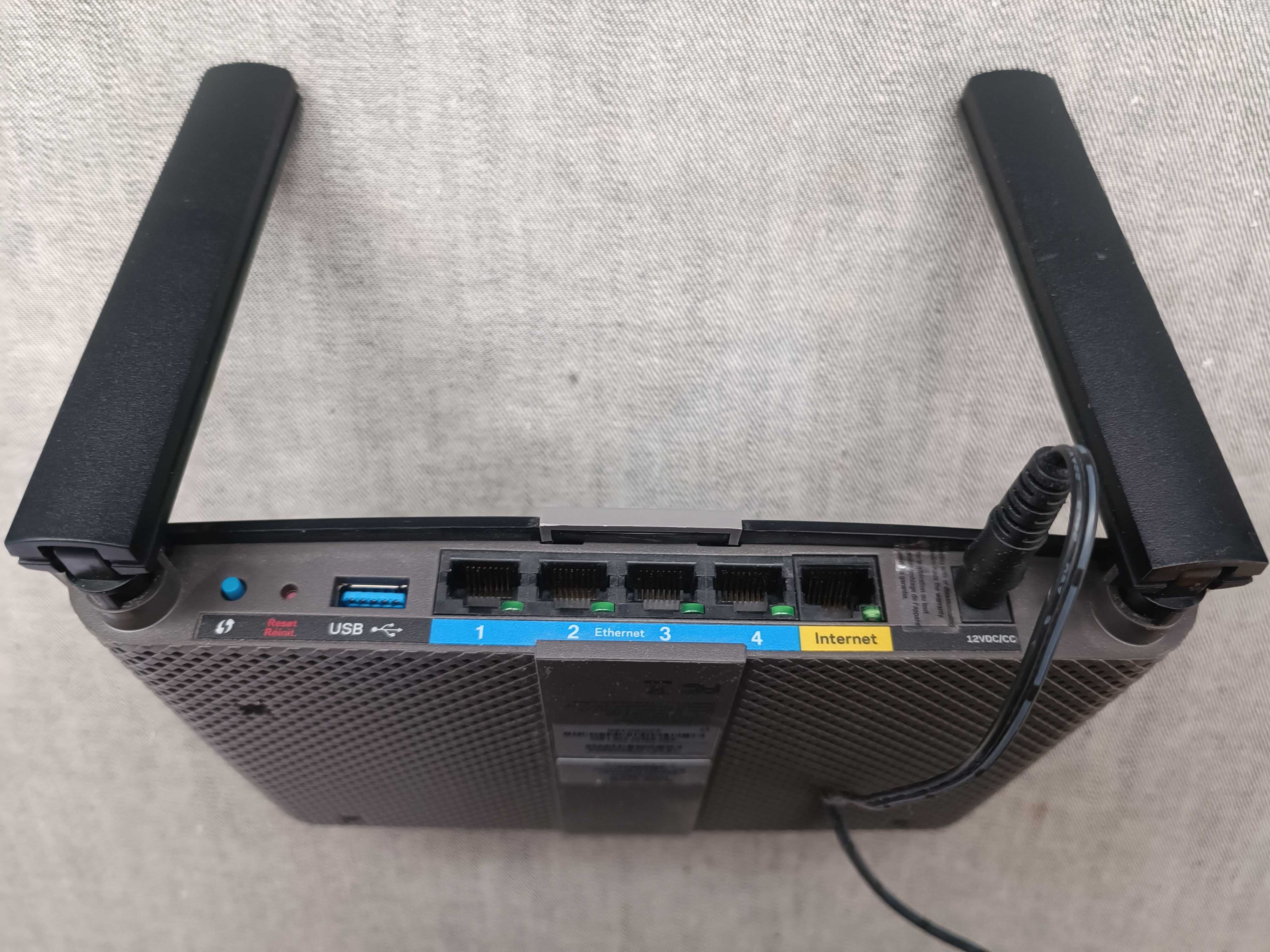 Wi-Fi роутер гігабітний  Dual-Band Smart  Linksys EA6350v2