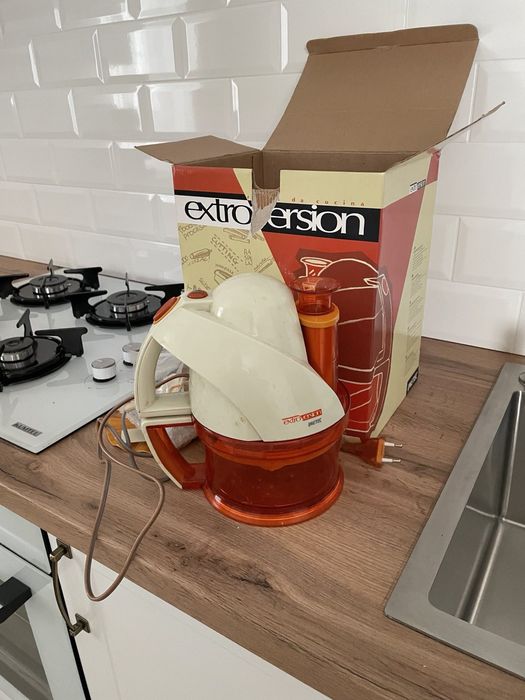 Кавомолка  овочерізка соковижималка