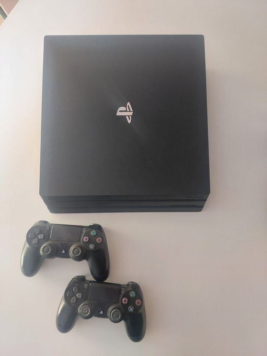 PlayStation 4 Pro 1 tb