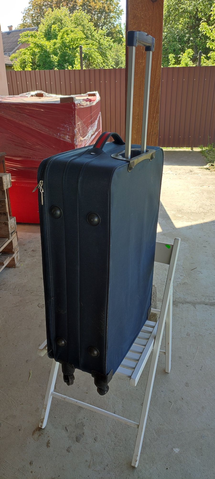 Валіза на колесах чемодан туристичний