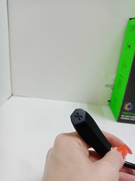 Мікрофон Vertux VertuMic-1 LED USB Black