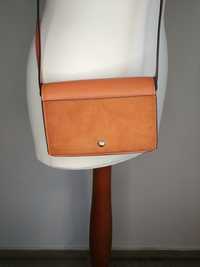 Mała pomarańczowa torebka przez ramię H&M z muszelką