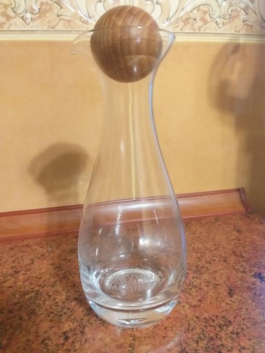 Молочник посуд..