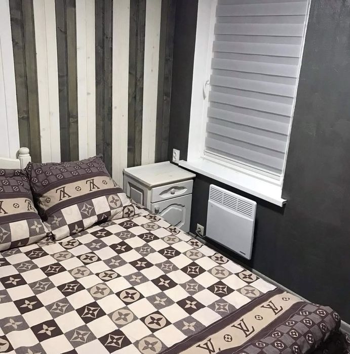 Кімнати подобово в Лазещині