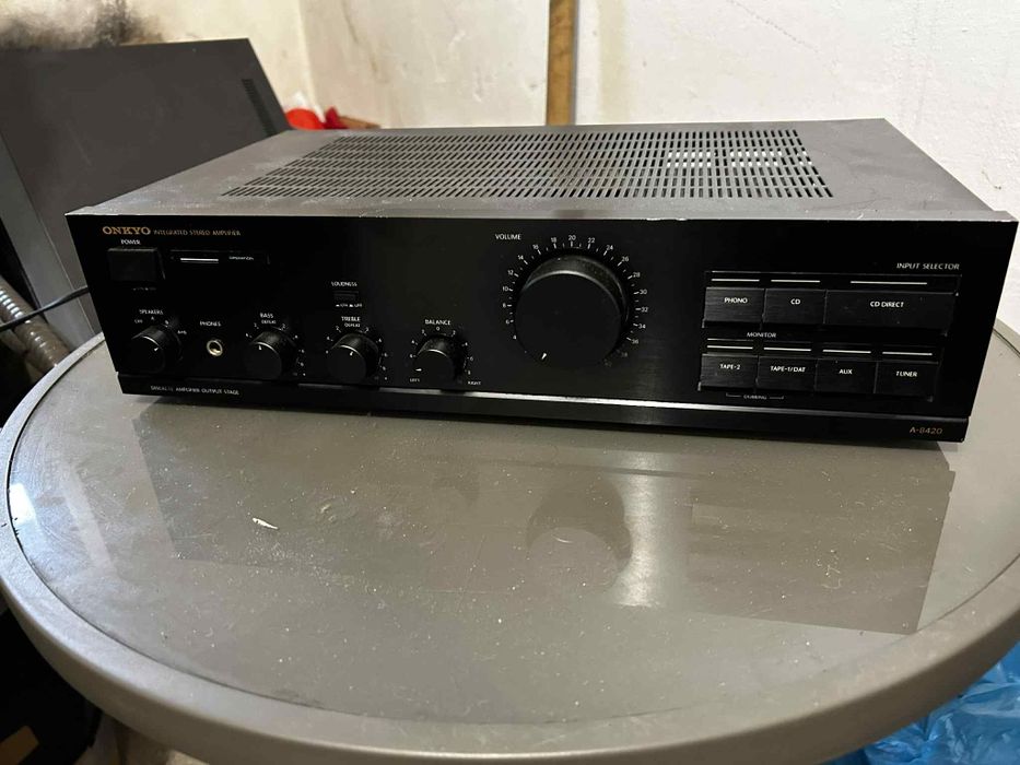 Onkyo A - 8420 .