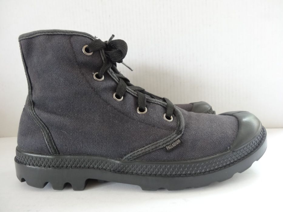 Buty Palladium roz 39 Trapery