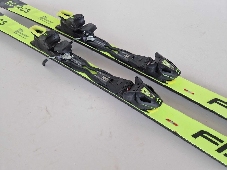 Narty Fischer RC4 RCS  175 cm 2023r