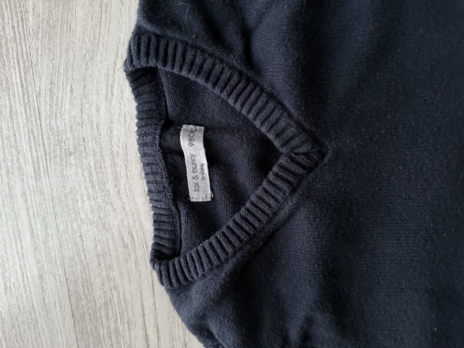 Sweterek bezrękawnik kamizelka