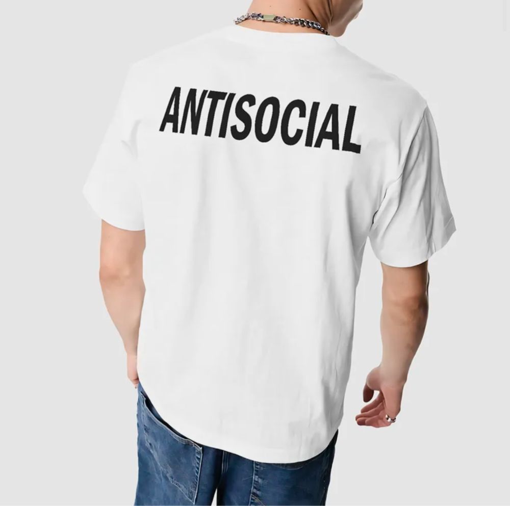 Мужские футбокли Vetements Antisocial унисекс черные белые