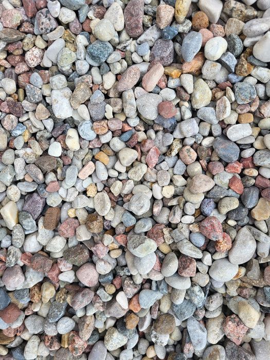 Kamienie ozdobne dekoracyjne granit otoczak antracyt