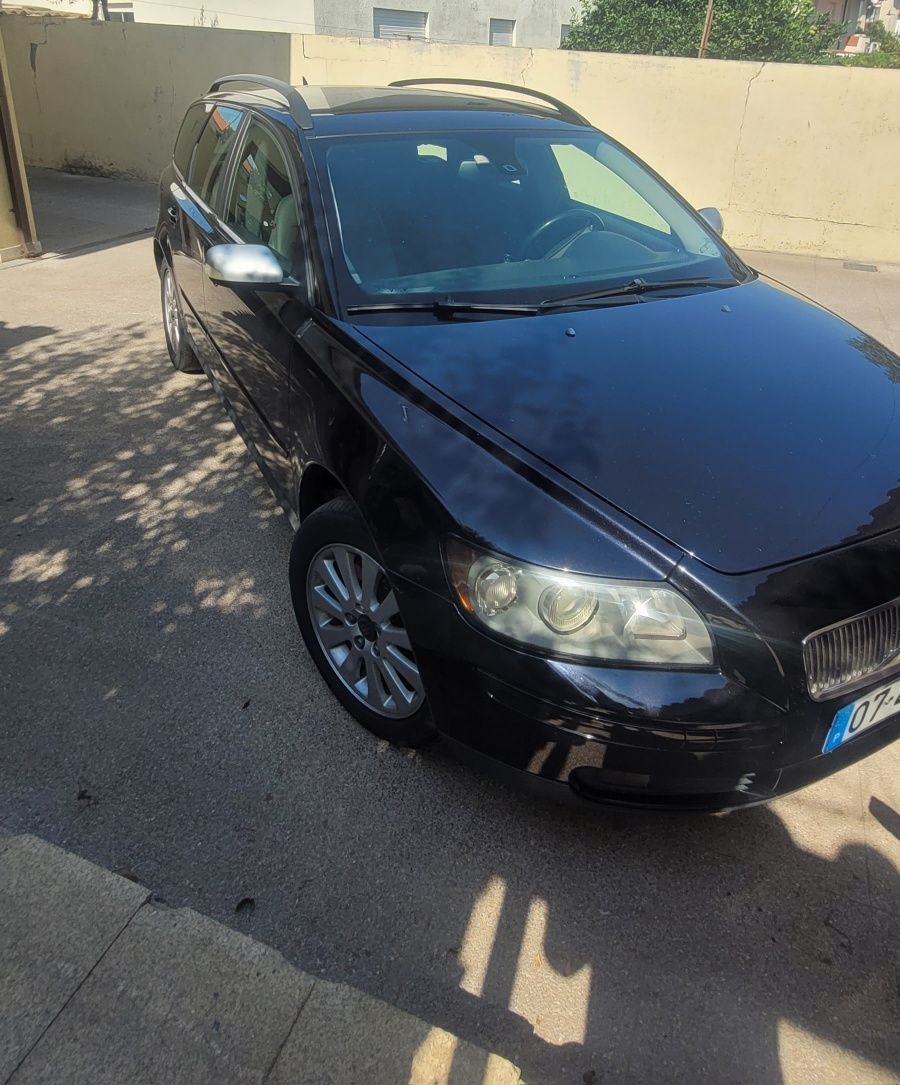 Volvo v50 2.0d 2005