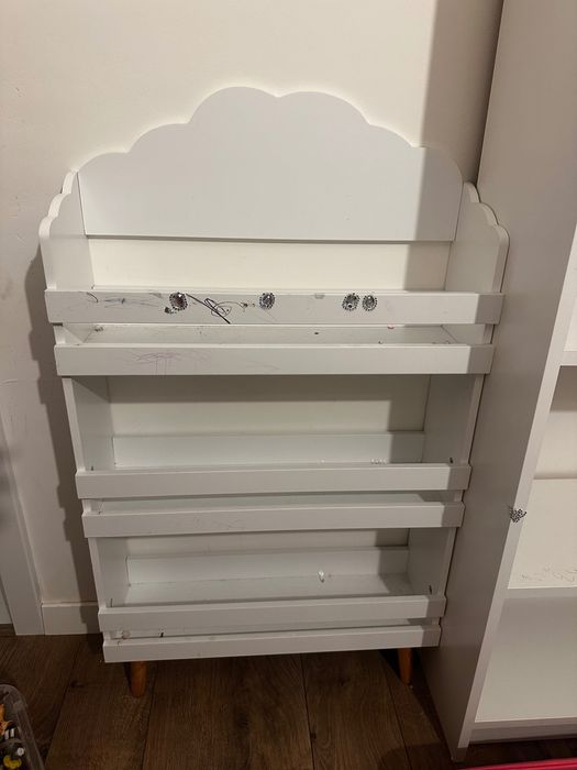 Półeczka na książki