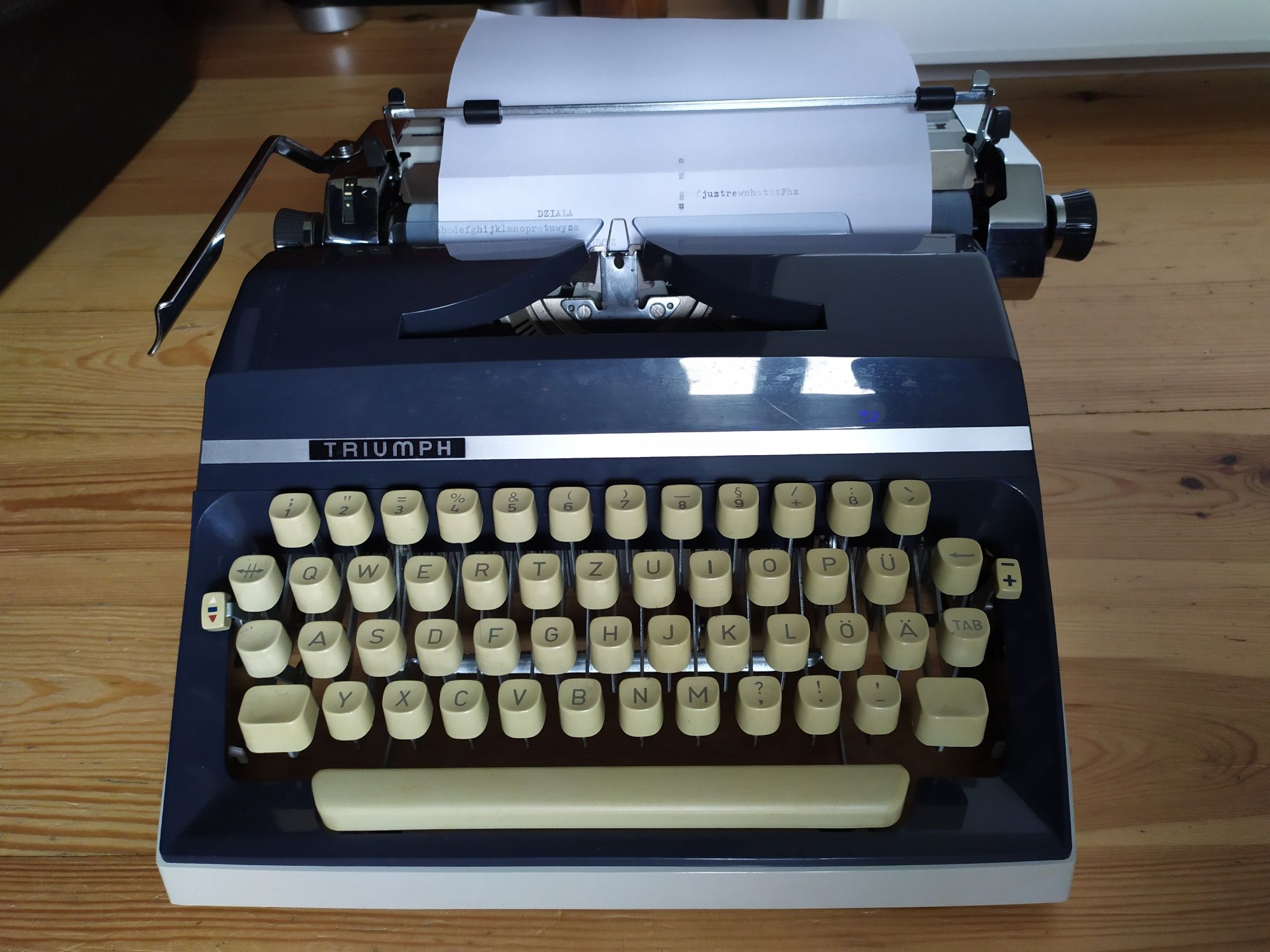 Maszyna do pisania Triumph Gabriele 35 sprawna