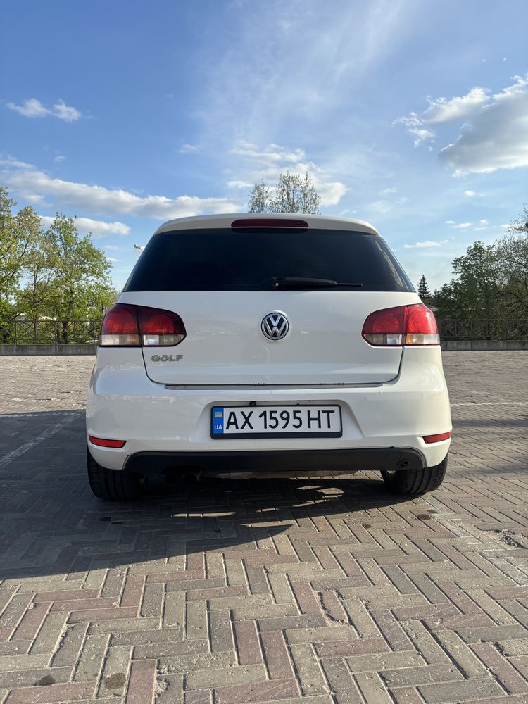 Volkswagen Golf 6 2.5 газ бензин хорошая комплектация