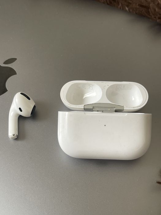 Słuchawki Apple AirPods Pro
