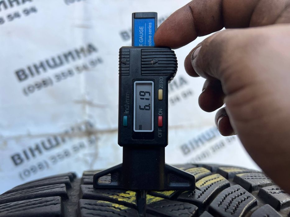 Шини 235/40 R 18 Good Year UltraGrip Performance. Пара. Колеса склад.