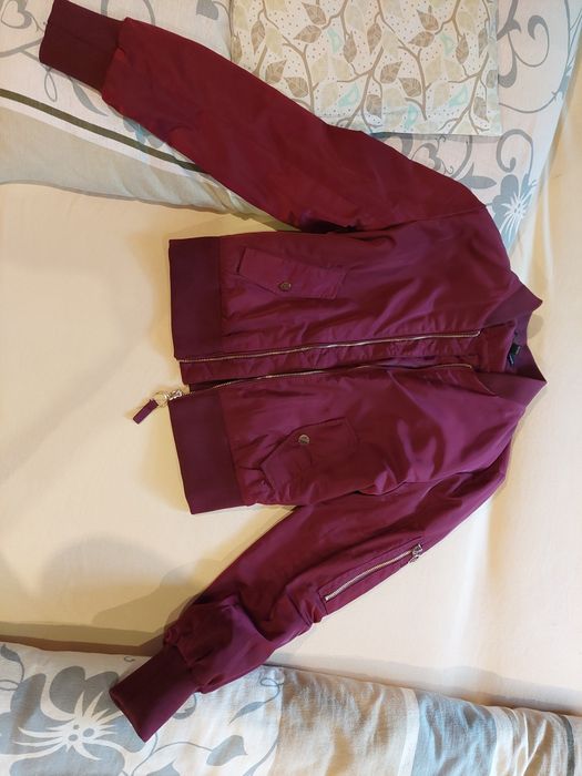 Kurtka xs 34 bomberka bordowa