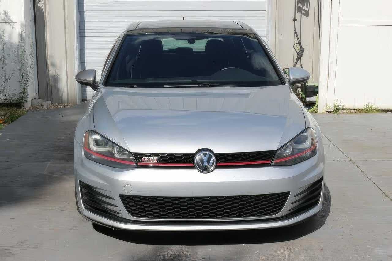 2016 Volkswagen Golf GTI SE