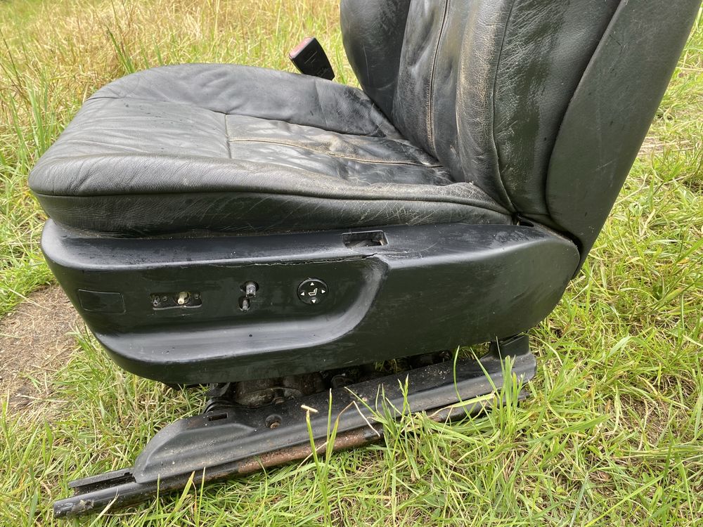 BMW e39 fotele przod, elektryczne, komforty, czarna skóra