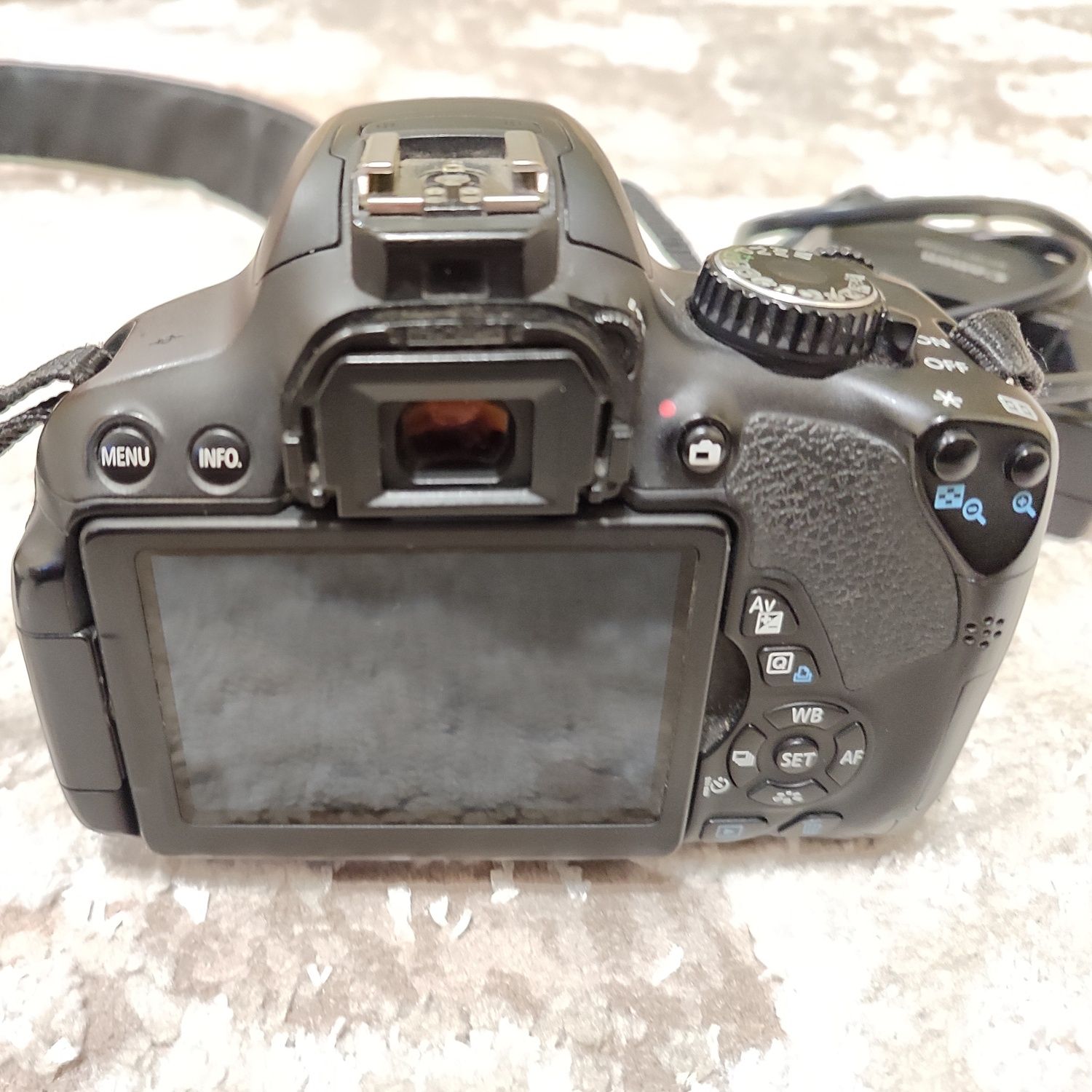 Фотоапарат Canon 650d Kit + 18-55