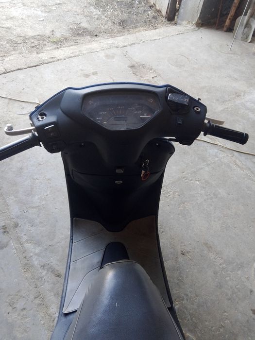 Продам Honda lead 48