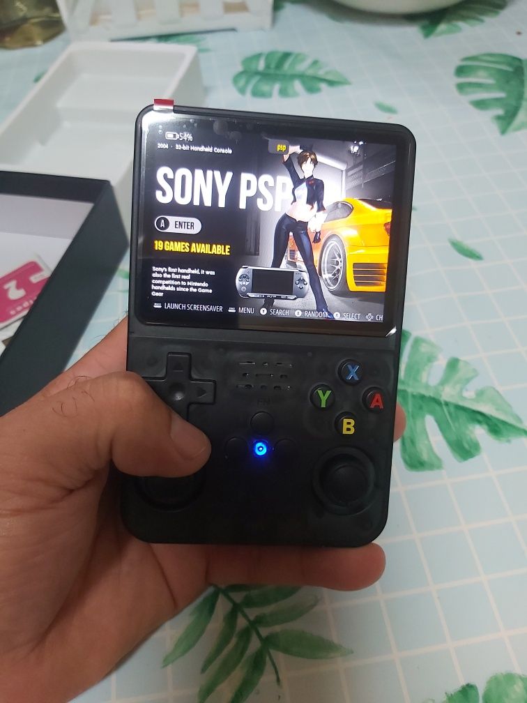 Consola R36S nova
