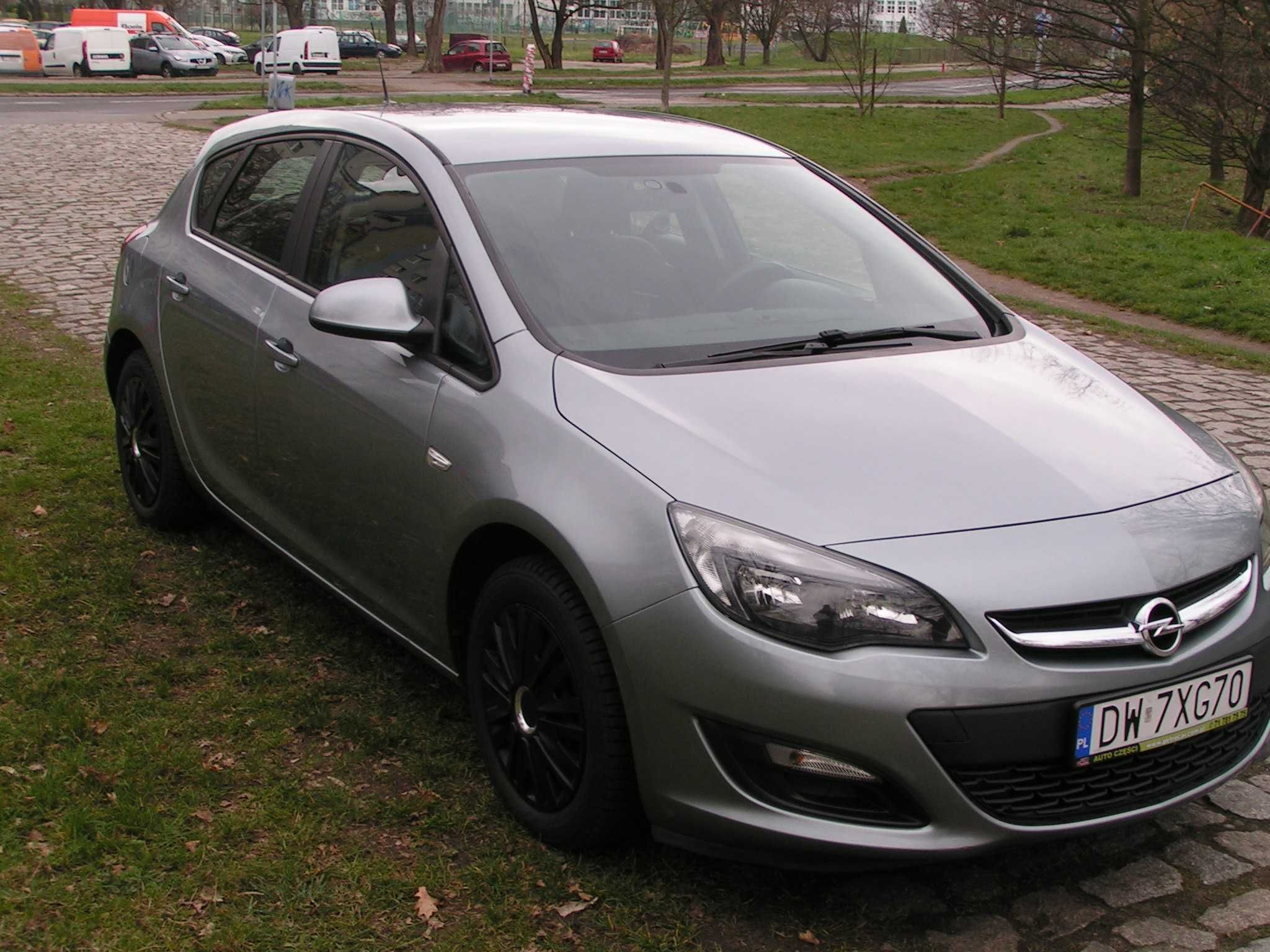 Opel astra J 1.4T 140 KM