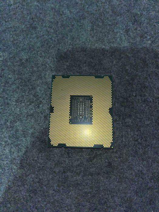 Intel XEON E5-2665