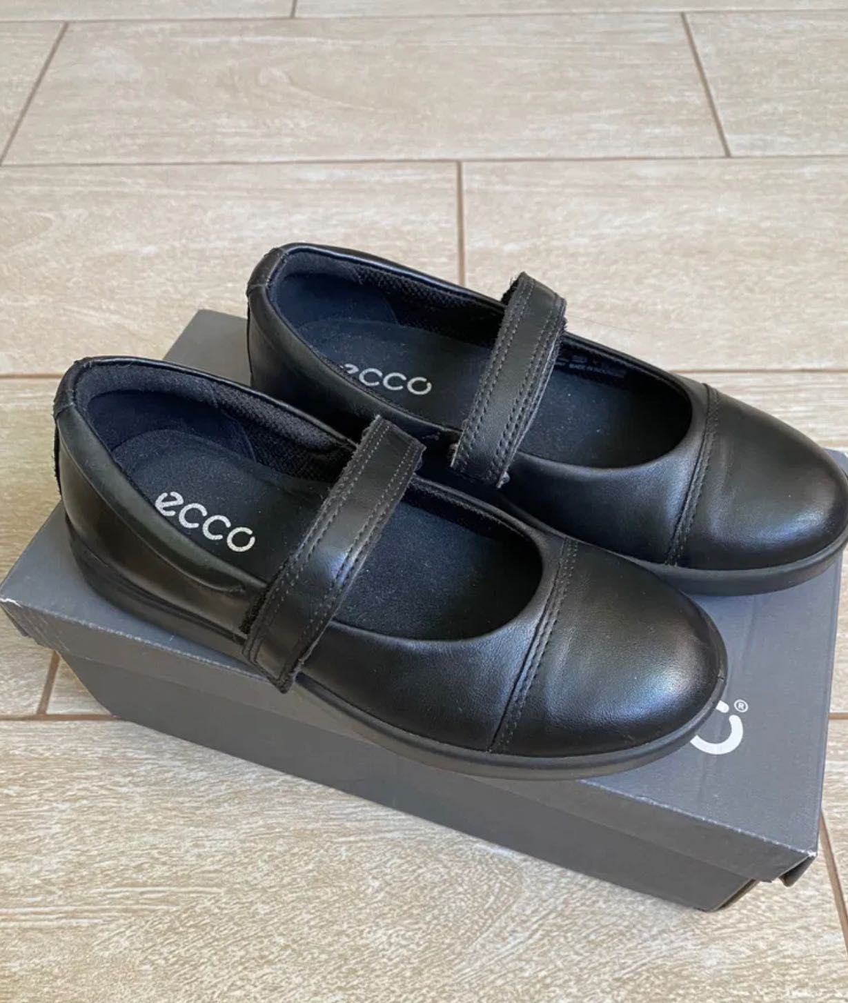 Кросівки ,ботинки,черевики кеди Ecco ,Geox р 30,31