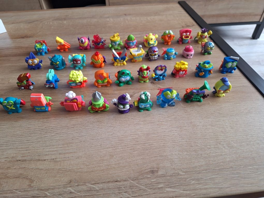 Figurki Super Zings