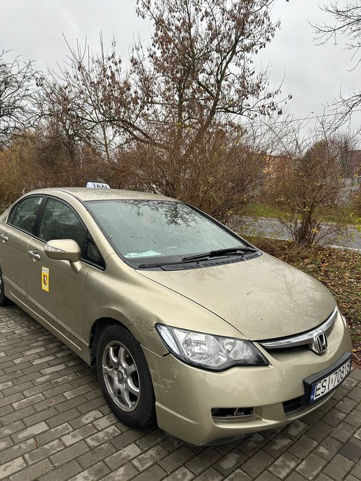 wynajem Toyota Prius / honda civic /hybrydy z gazem Taxi Botl Uber