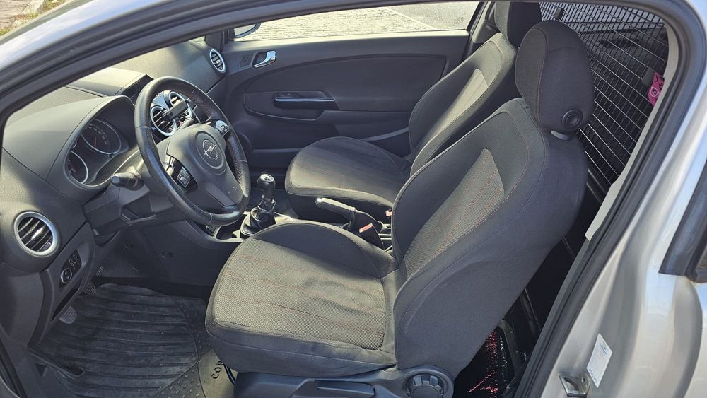 Opel Corsa Black Edition 2011