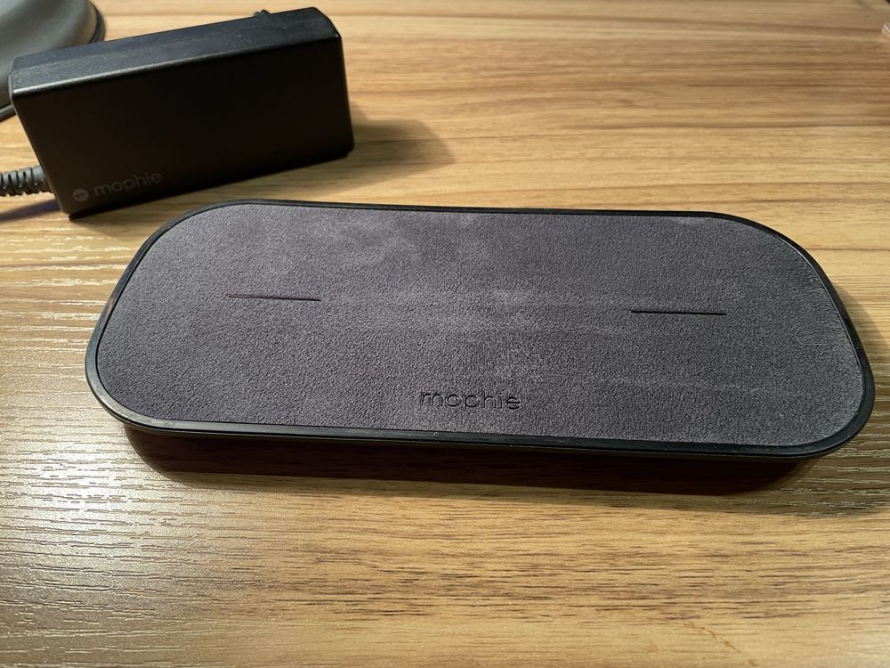 Ładowarka indukcyjna MOPHIE Dual Wireless Charging Pad Czarny