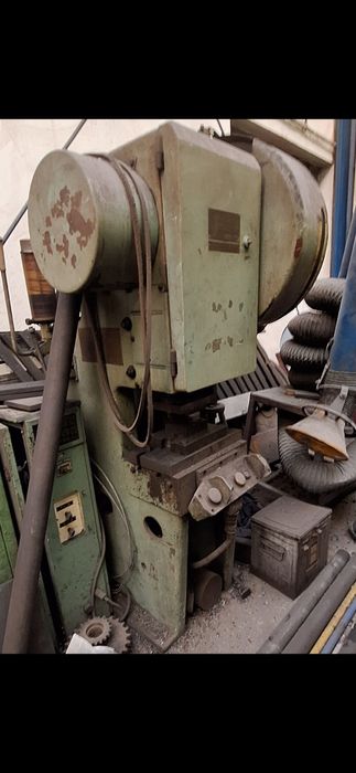 Prasa mimośrodowa KD2122E