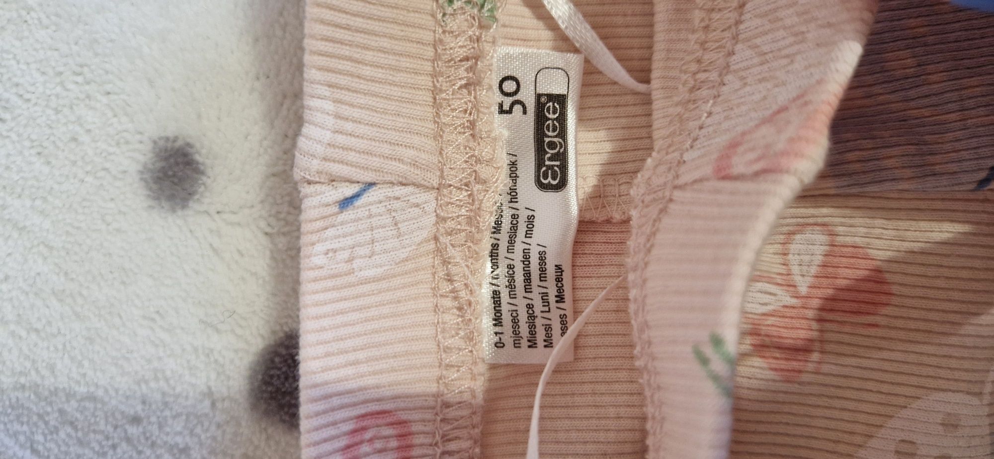 Śliczny Nowy komplet dla dziewczynki