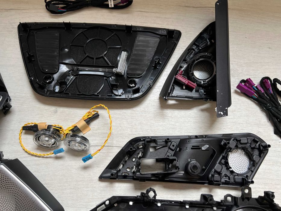 сетки Bowers Wilkins на bmw x5 g05 x7 g07 на динамики бавер вілкінс vv