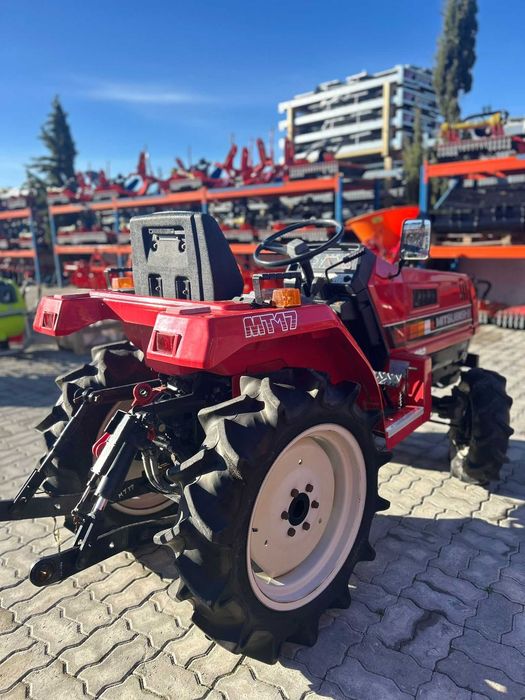 Mitsubishi MT17 4x4