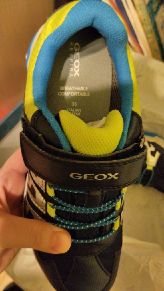 Nowe sneakersy półbuty 35 geox