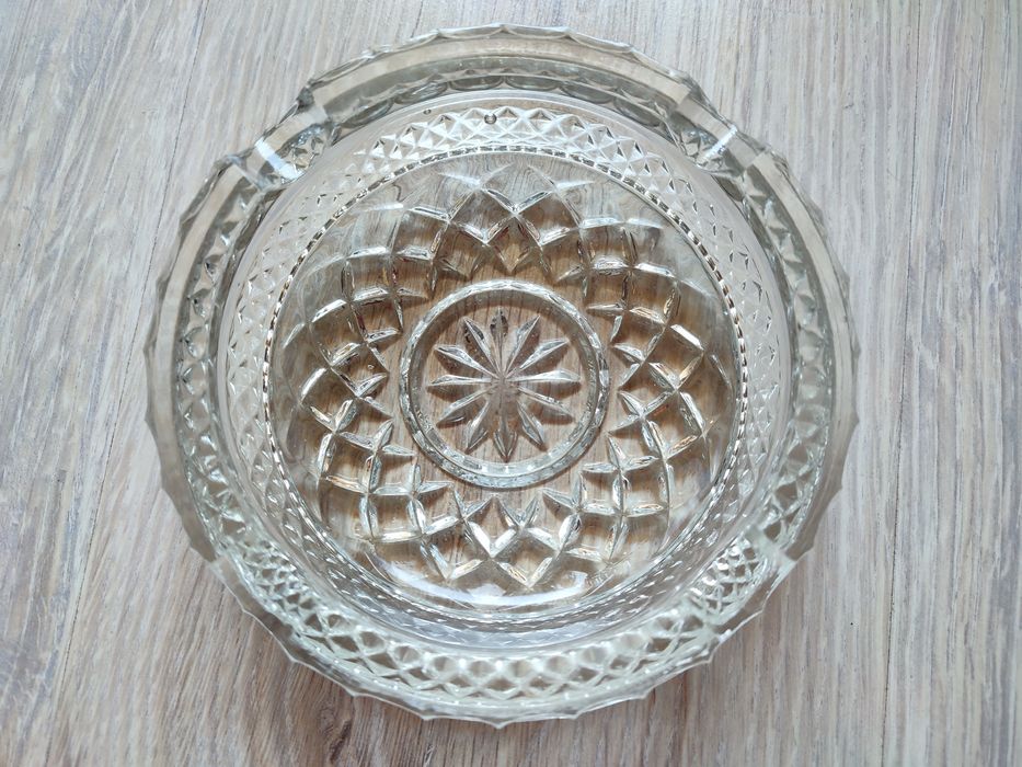 Kryształ - popielniczka