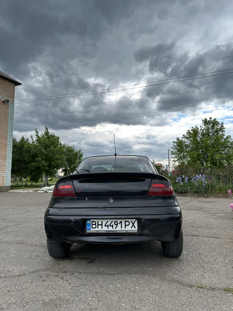 Продам автомобіль  Opel Tigra 1995 рік