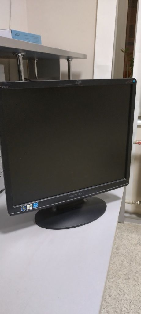 Мониторы Рhilips 160Е1, 170S6, HA191-hanns-g, asus vw193.