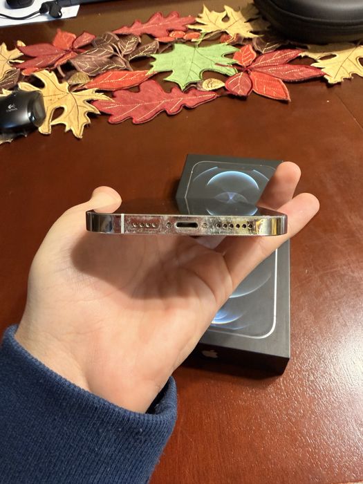 Iphone 12 Pro Max 128 GB - Biały zadbany, działa perfekcyjnie