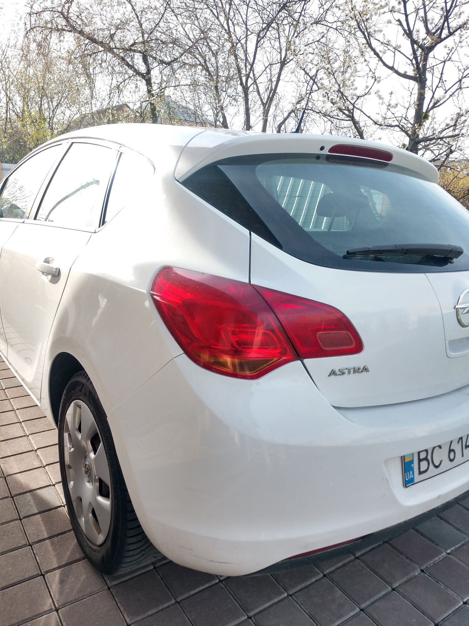 Opel Astra J 2010