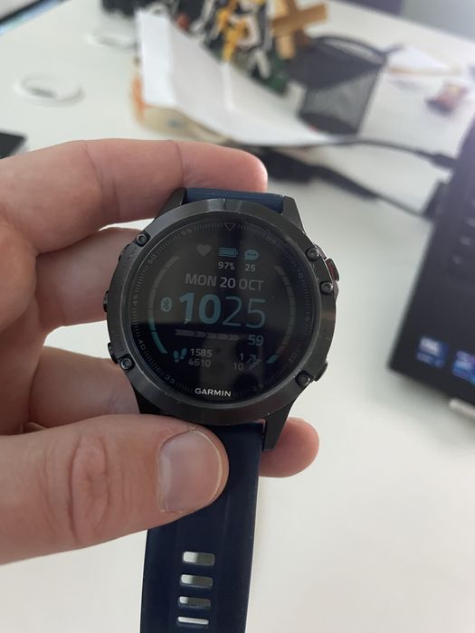 Смарт-годинник Garmin Fenix 5