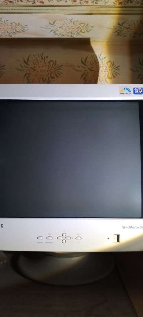 Монитор Samsung SyncMaster 957MB, ретро. 19 Дюйм