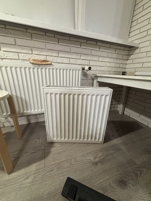 Продам радиатор в отличном состоянии